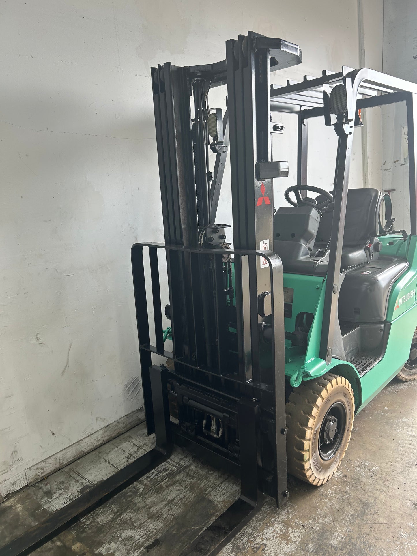 Rough Terrain- 2015 Mitsubishi 3,000lbs Capacity Forklift (Video)