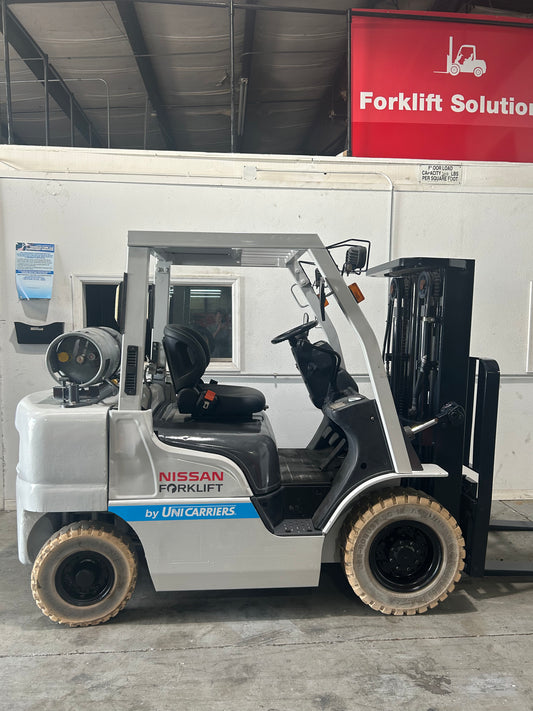 Pneumatic Rough Terrain - Nissan / Unicarriers 5,000lbs Capacity Forklift