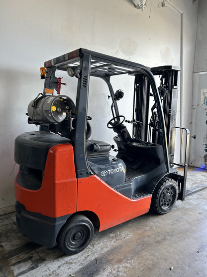 In Stock- 2007 Toyota Forklift Propane 5,000lbs Capacity