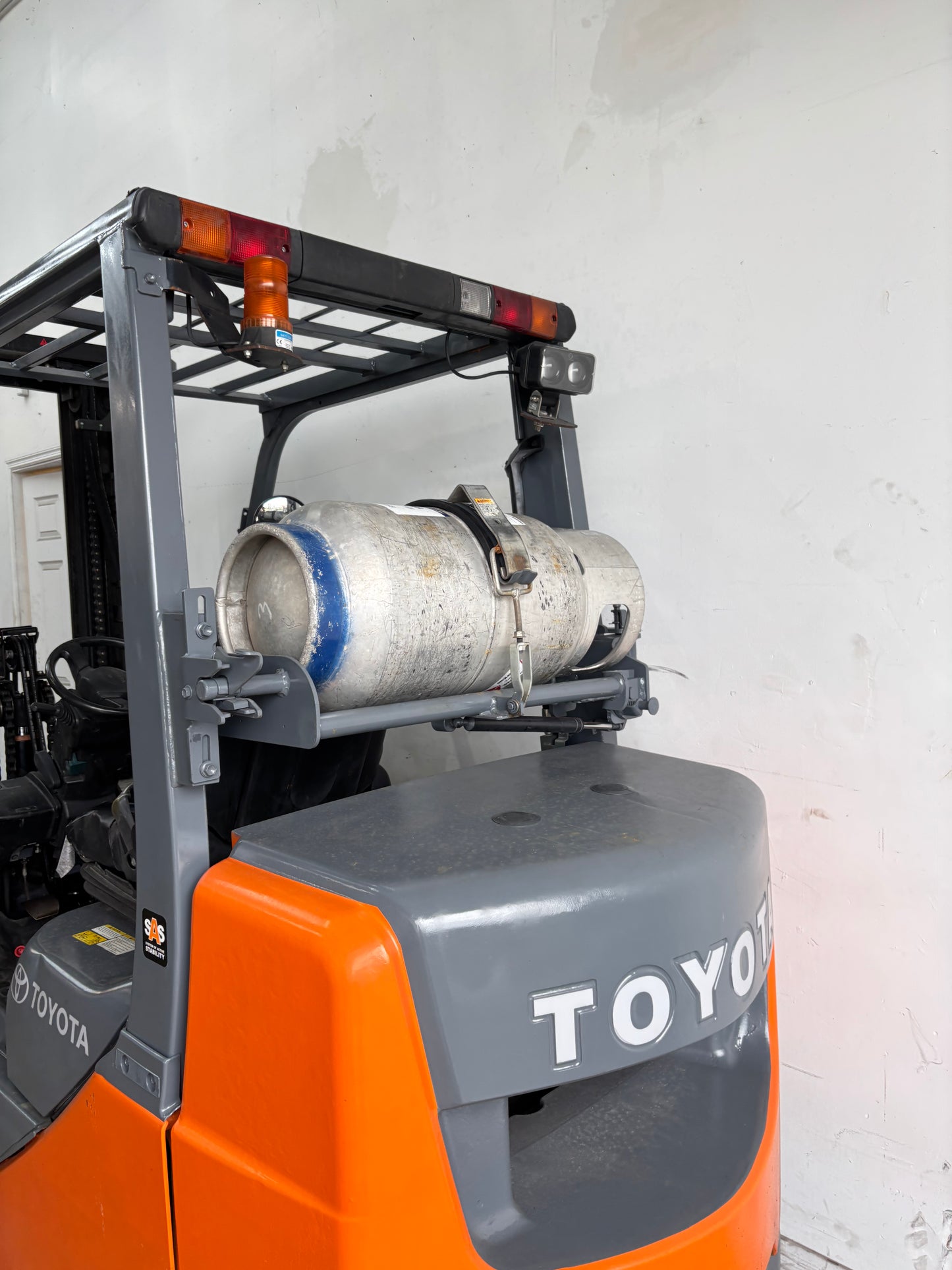 Warehouse- 2013 Toyota 6,500lbs Capacity Forklift (Video)