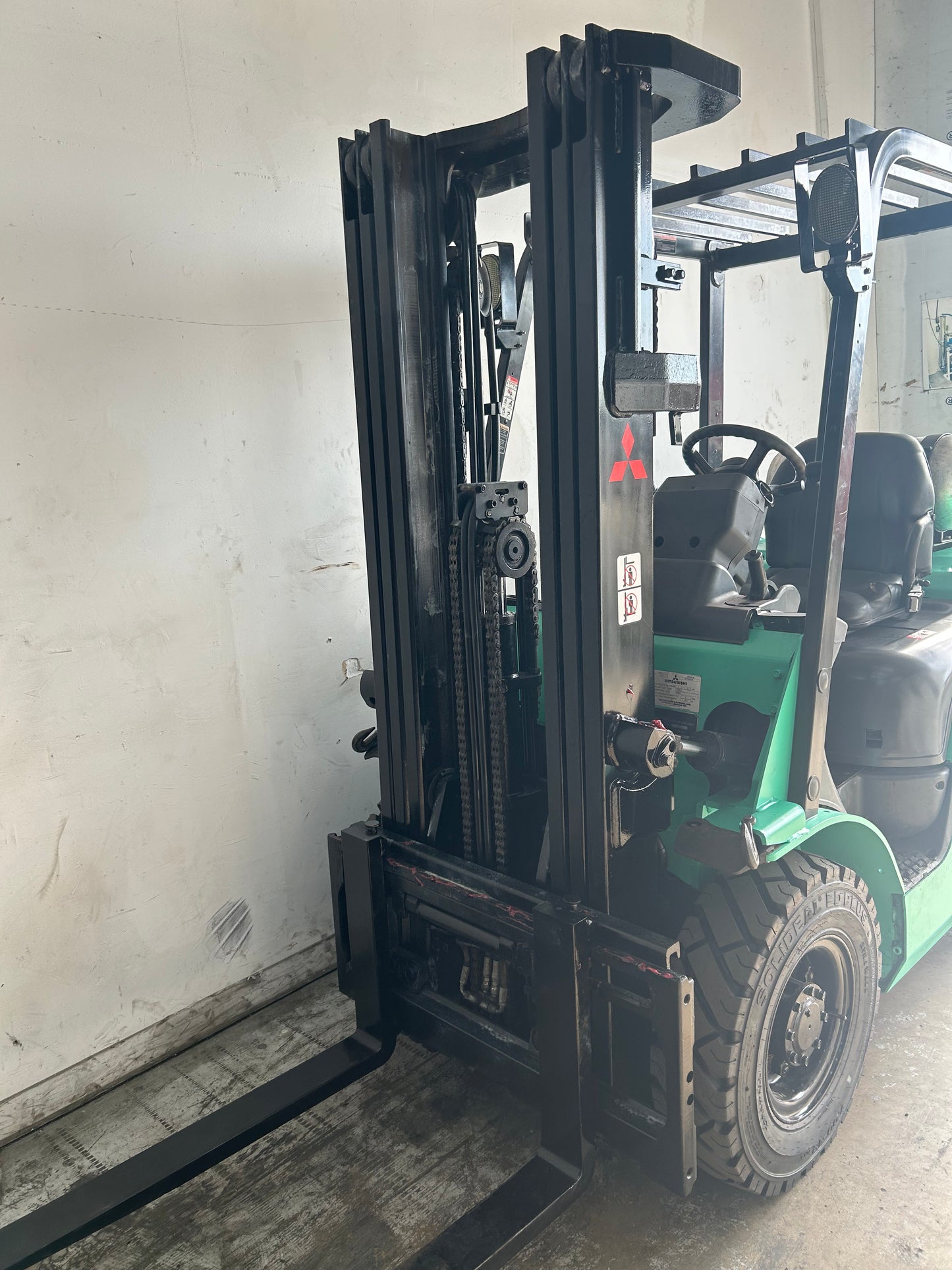 Rough Terrain - 2014 Mitsubishi 5,000lbs Capacity Forklift