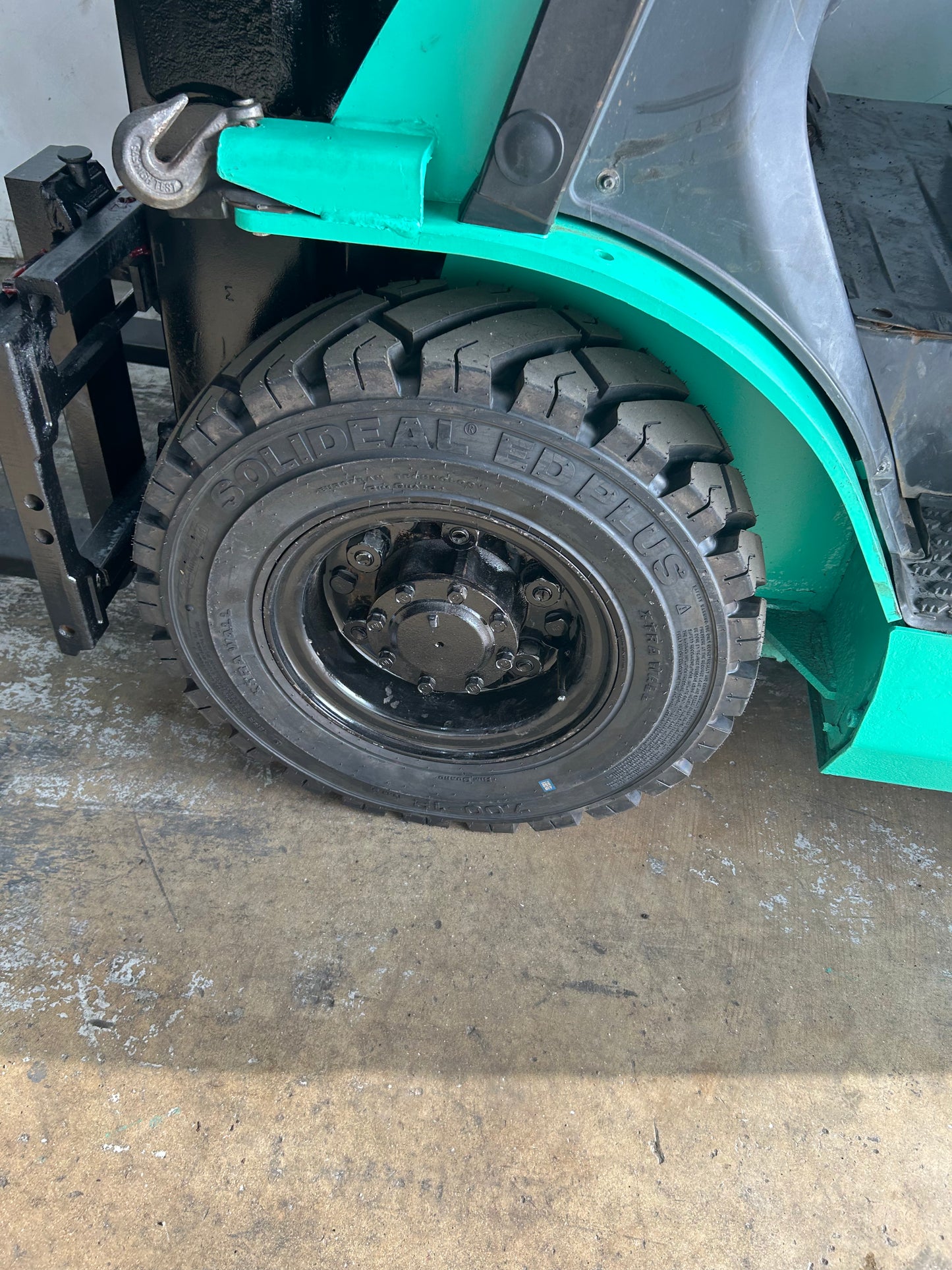 Rough Terrain - 2014 Mitsubishi 5,000lbs Capacity Forklift