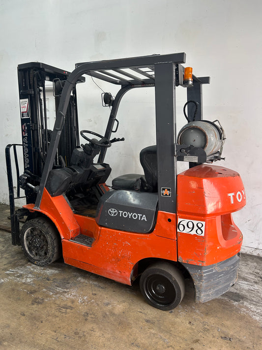 Rough Terrain- 2015 Mitsubishi 3,000lbs Capacity Forklift