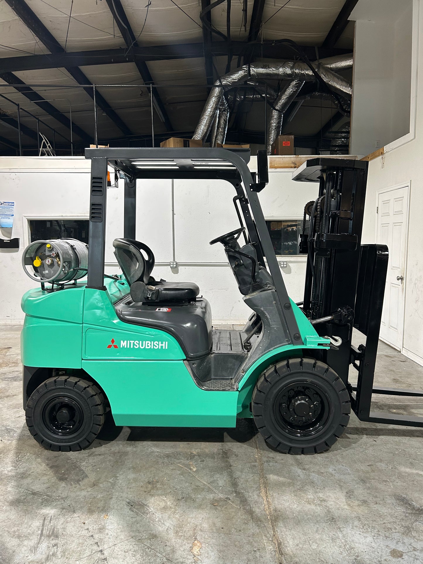 Rough Terrain - 2017 Mitsubishi 5,000lbs Capacity