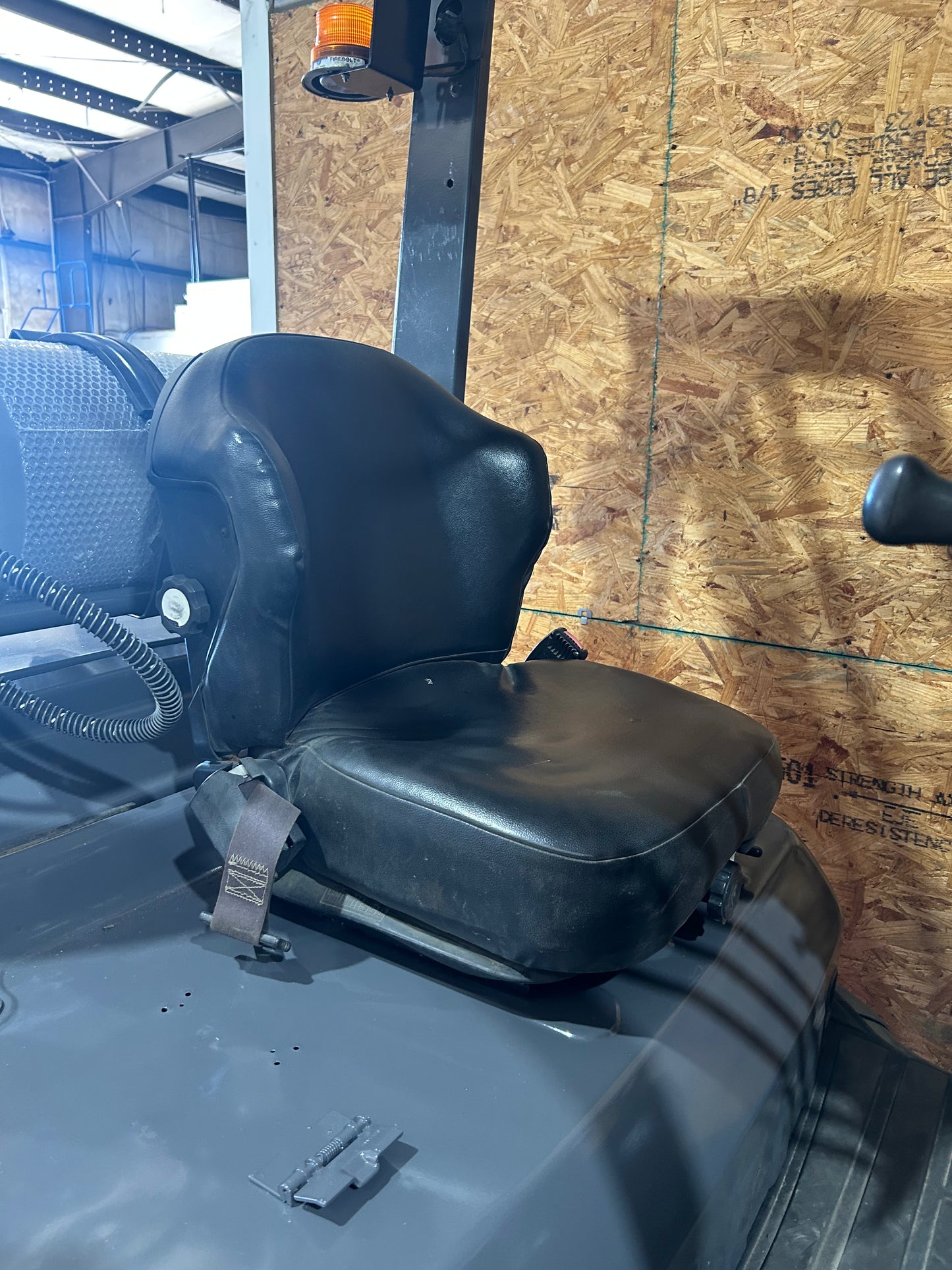 10,000lbs Capacity - Toyota Forklift Rough Terrain Pneumatic